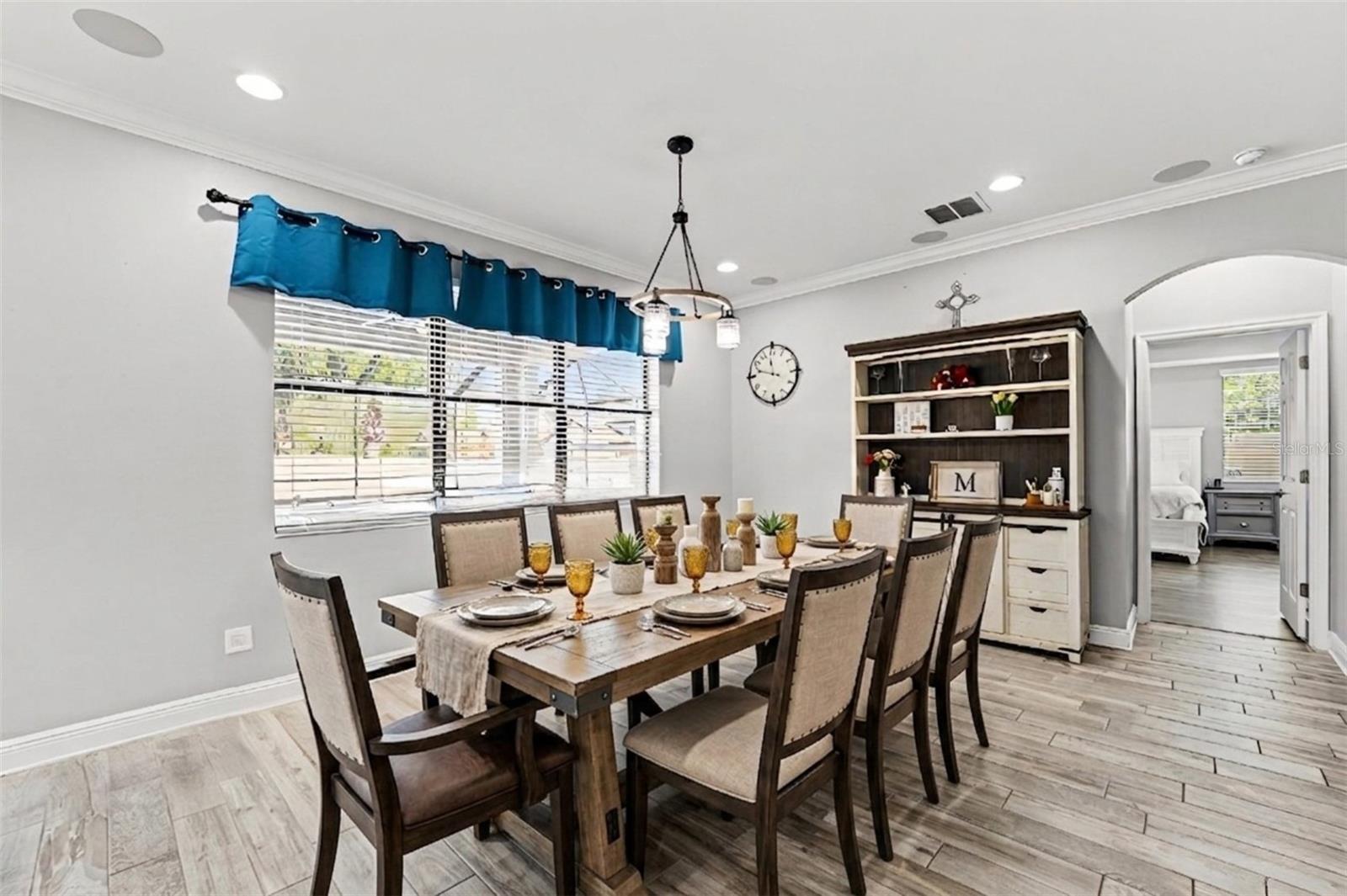 Image 11 of 35 For 21827 Southern Charm Drive