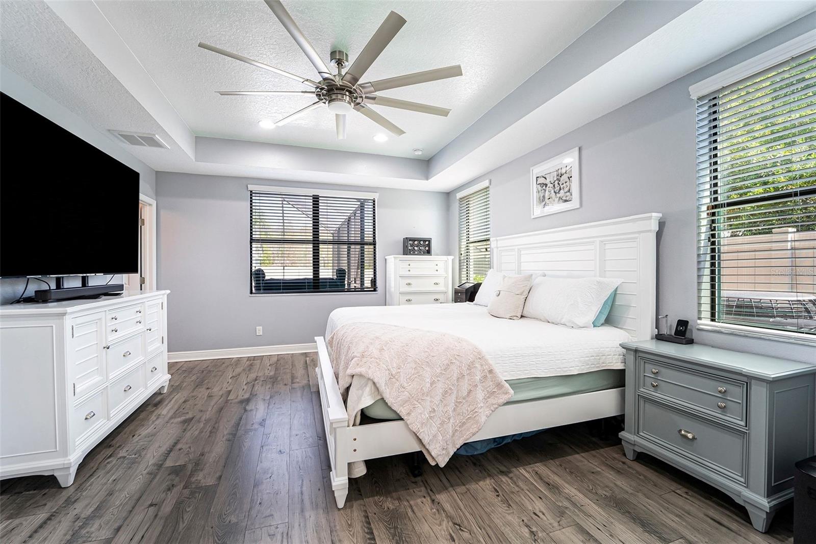 Image 12 of 35 For 21827 Southern Charm Drive