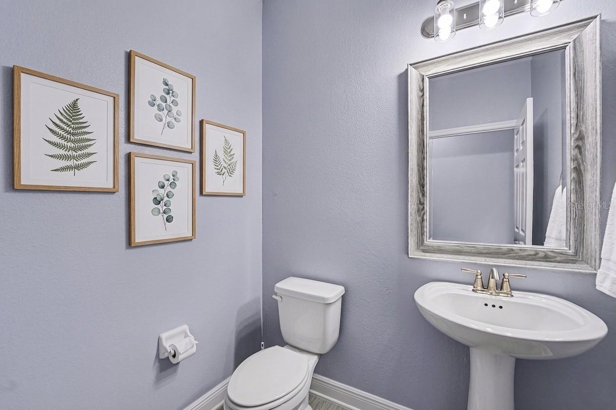 Image 23 of 35 For 21827 Southern Charm Drive