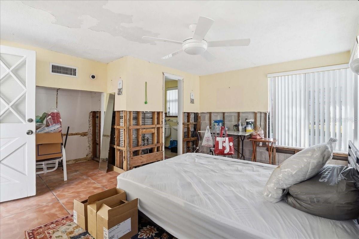 Image 53 of 66 For 16007 Gulf Boulevard