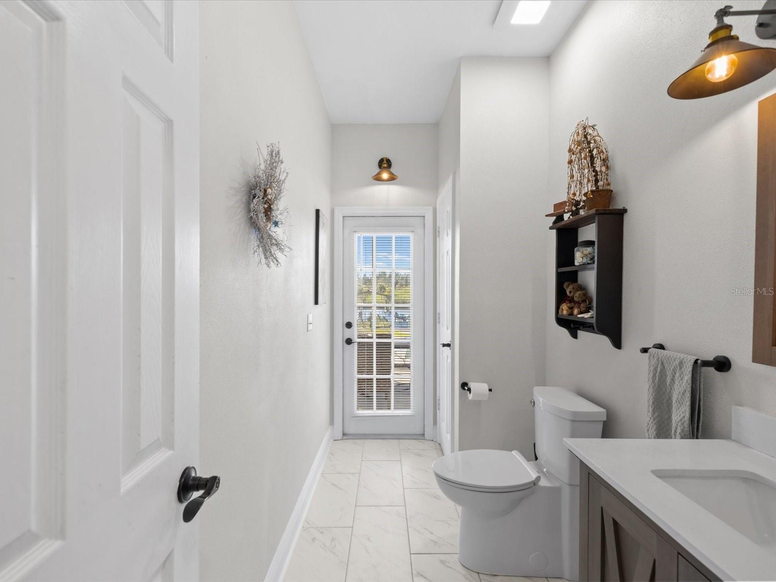 Image 16 of 100 For 1414 Deirdre Drive