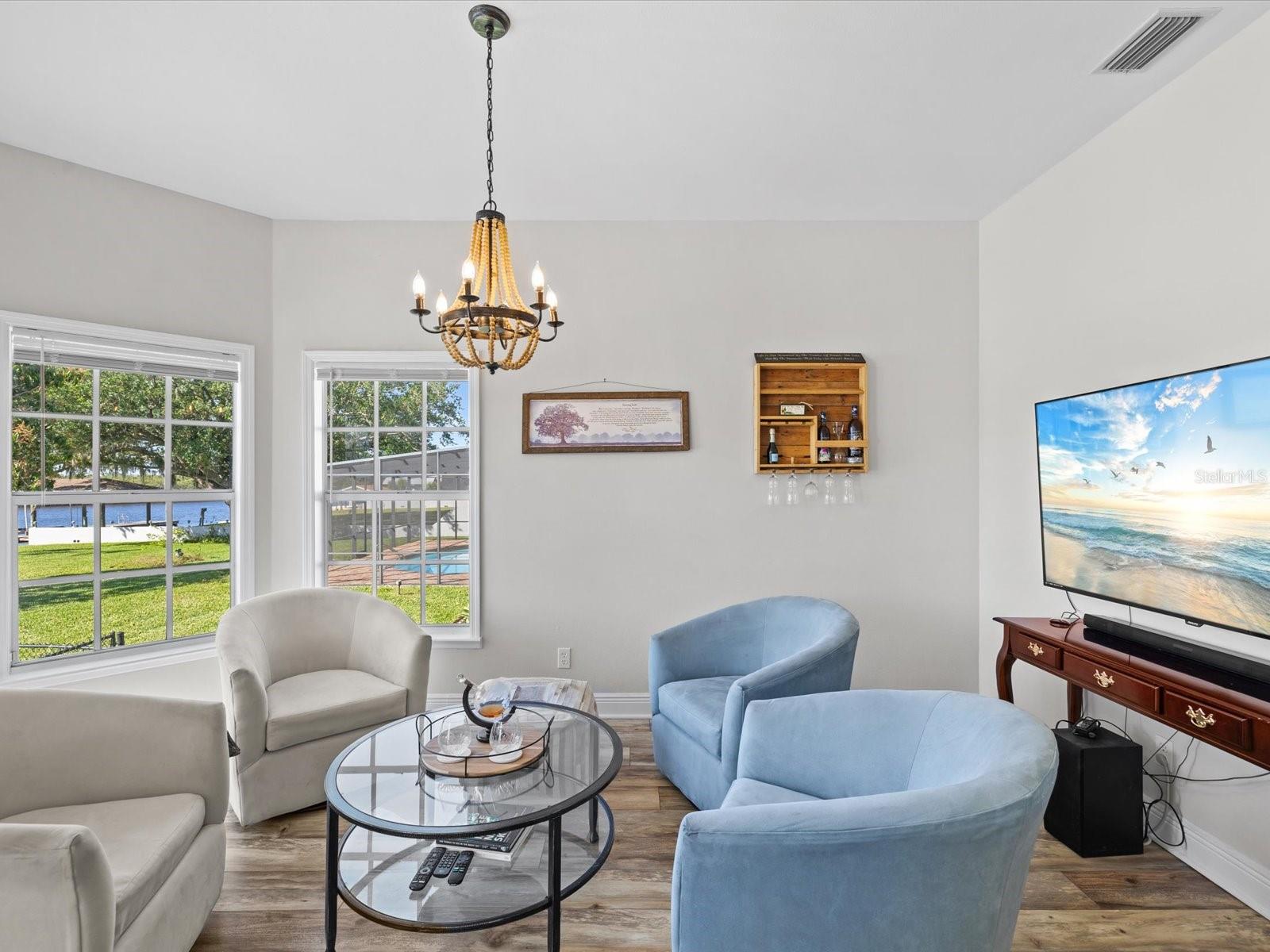 Image 27 of 100 For 1414 Deirdre Drive