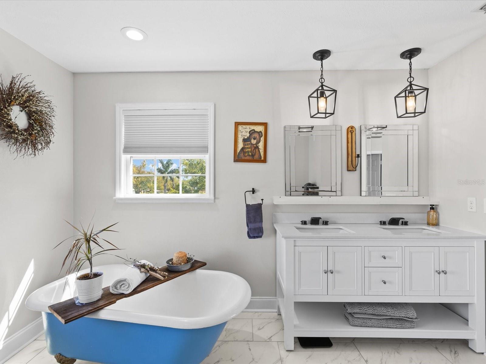 Image 49 of 100 For 1414 Deirdre Drive