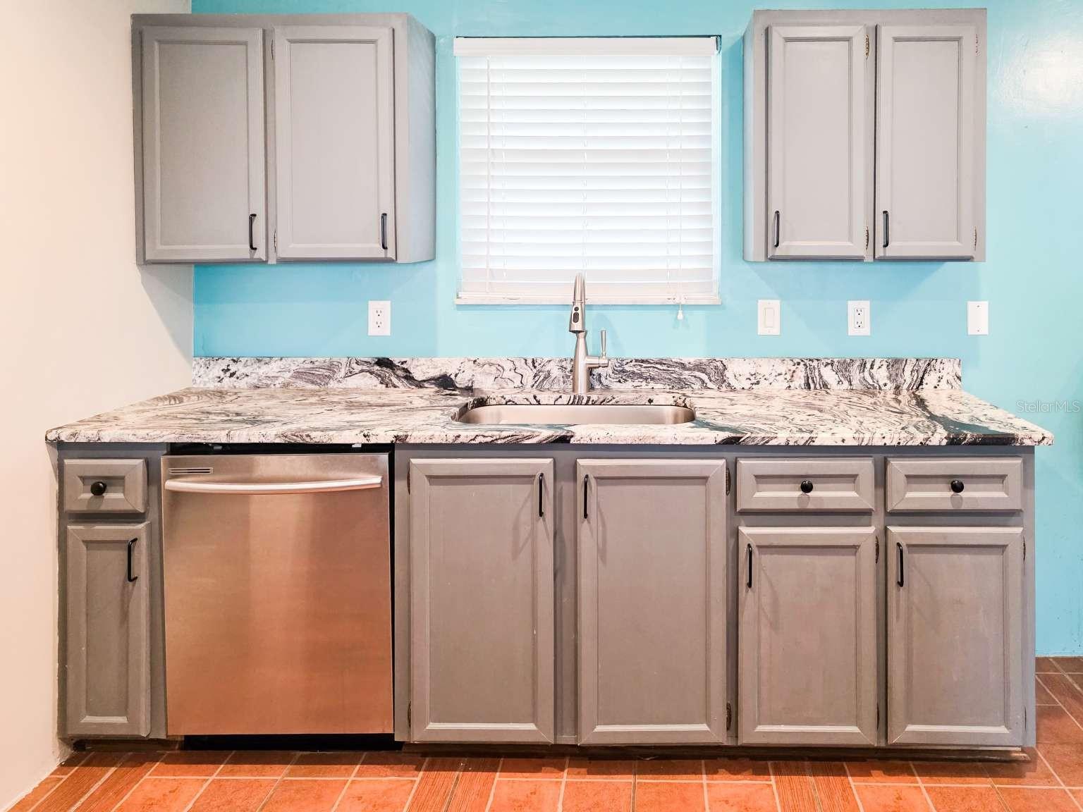 Image 14 of 25 For 2601 Peninsula Drive