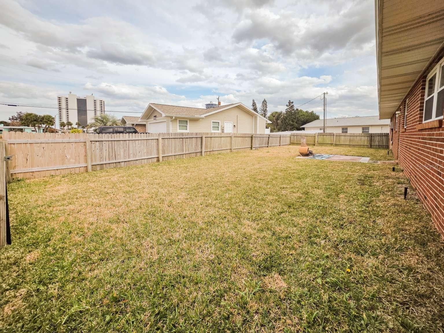 Image 21 of 25 For 2601 Peninsula Drive