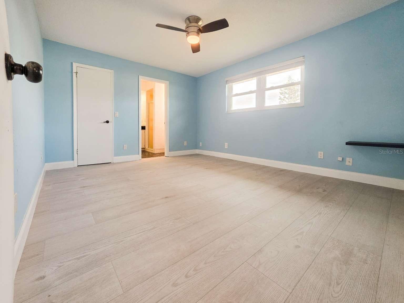 Image 6 of 25 For 2601 Peninsula Drive