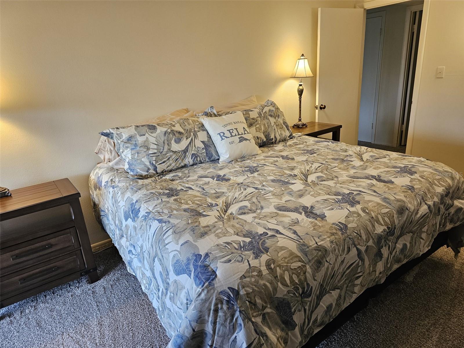 Image 37 of 93 For 225 Hourglass Way 303