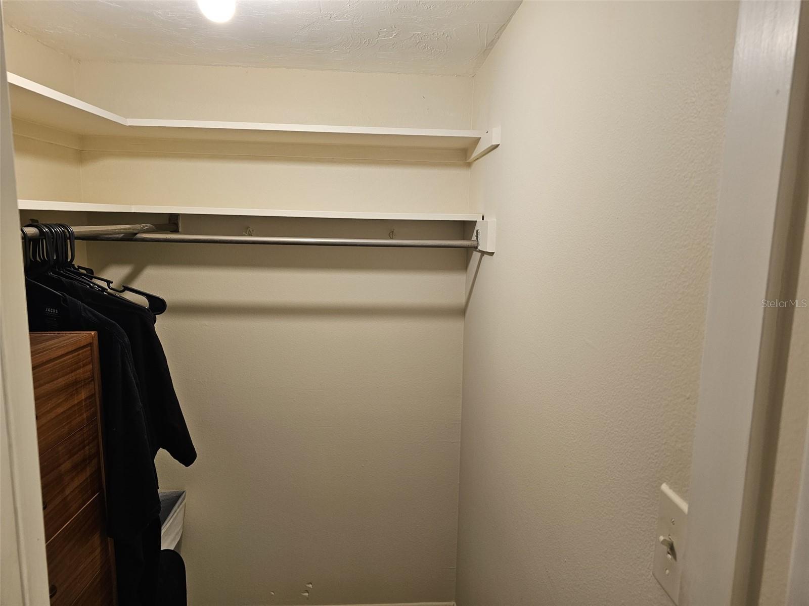 Image 54 of 93 For 225 Hourglass Way 303