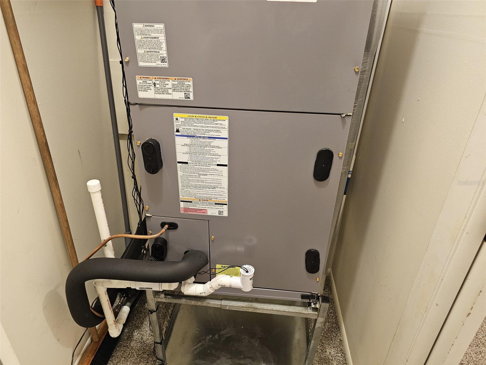 Image 59 of 93 For 225 Hourglass Way 303