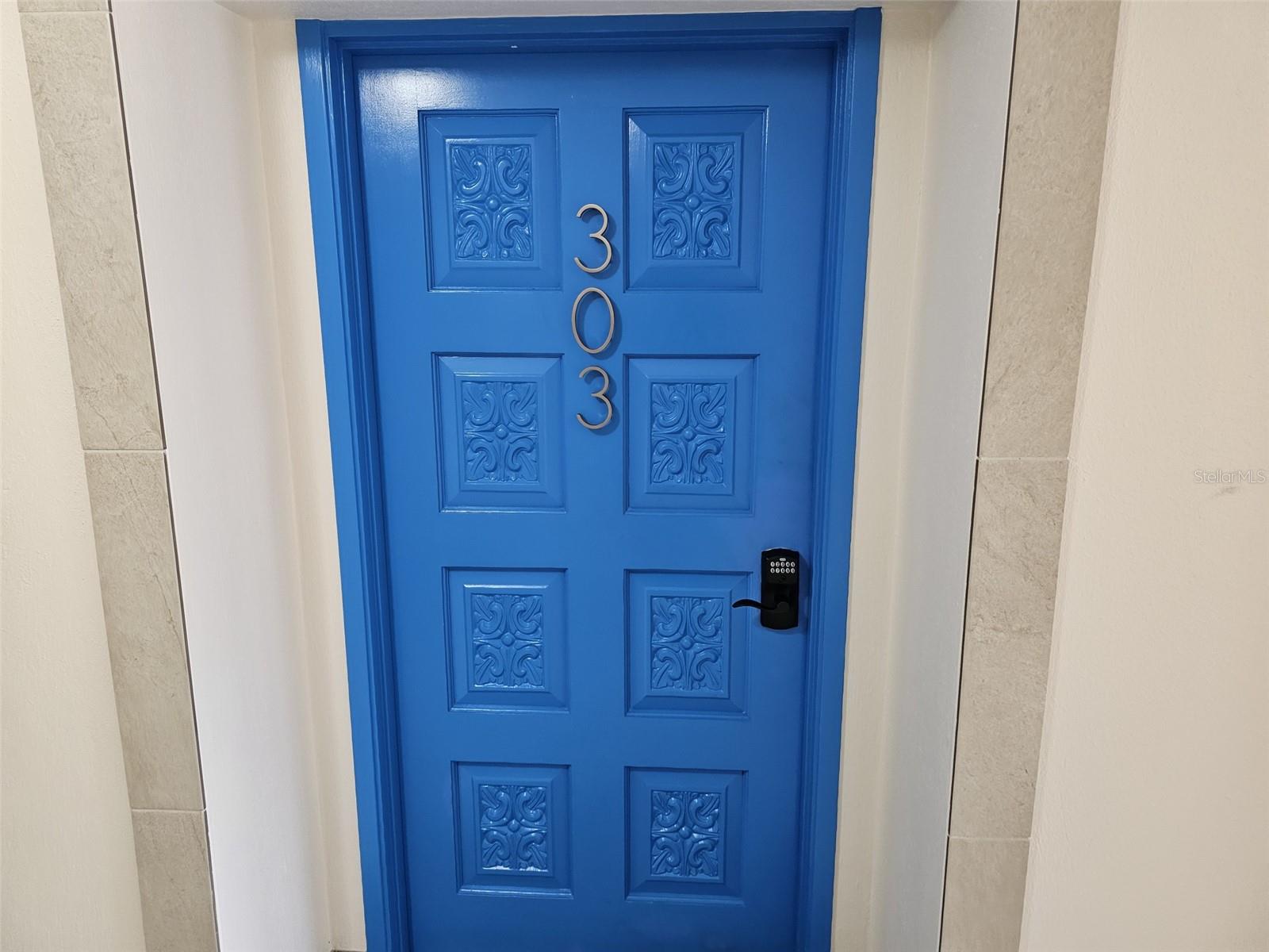 Image 61 of 93 For 225 Hourglass Way 303