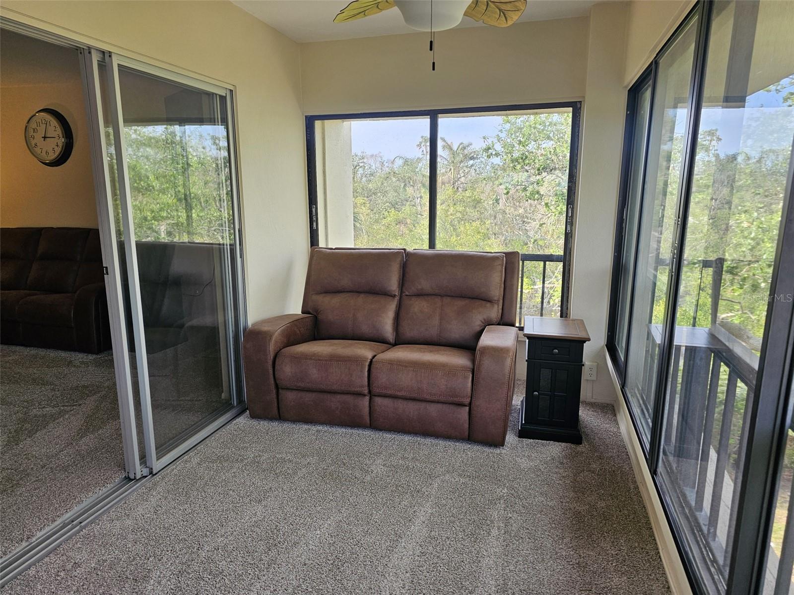 Image 71 of 93 For 225 Hourglass Way 303