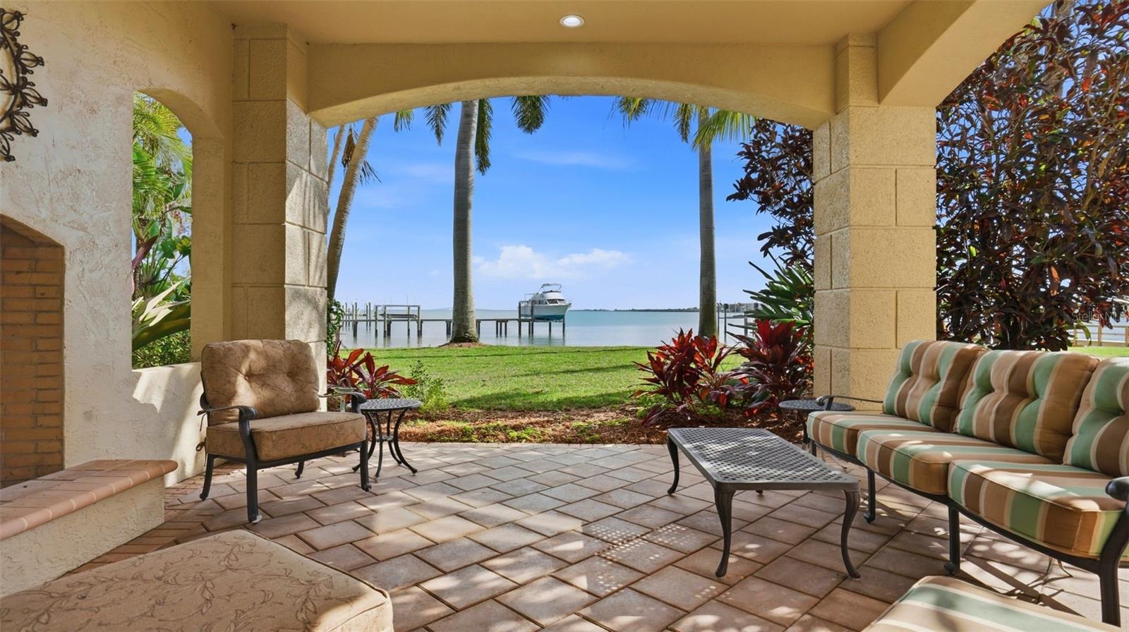 Image 14 of 89 For 6755 30th Street S