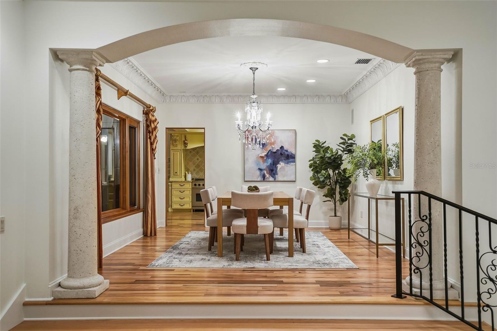 Image 15 of 89 For 6755 30th Street S