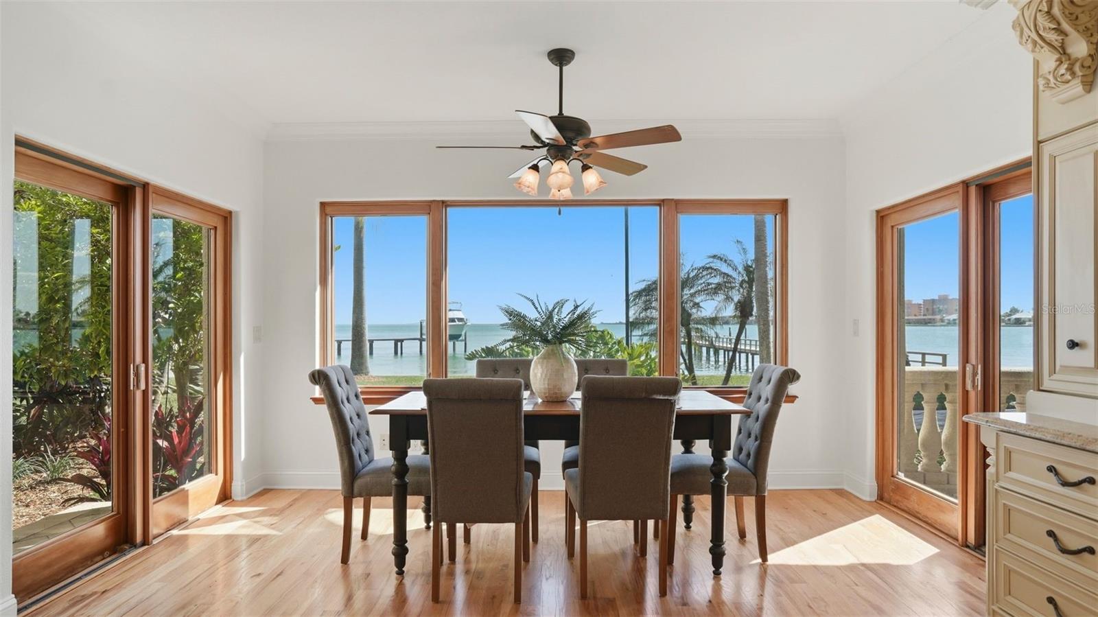 Image 21 of 89 For 6755 30th Street S