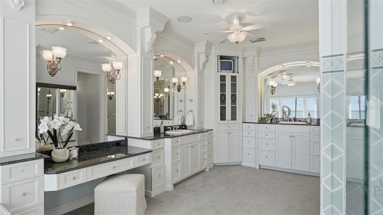 Image 49 of 89 For 6755 30th Street S