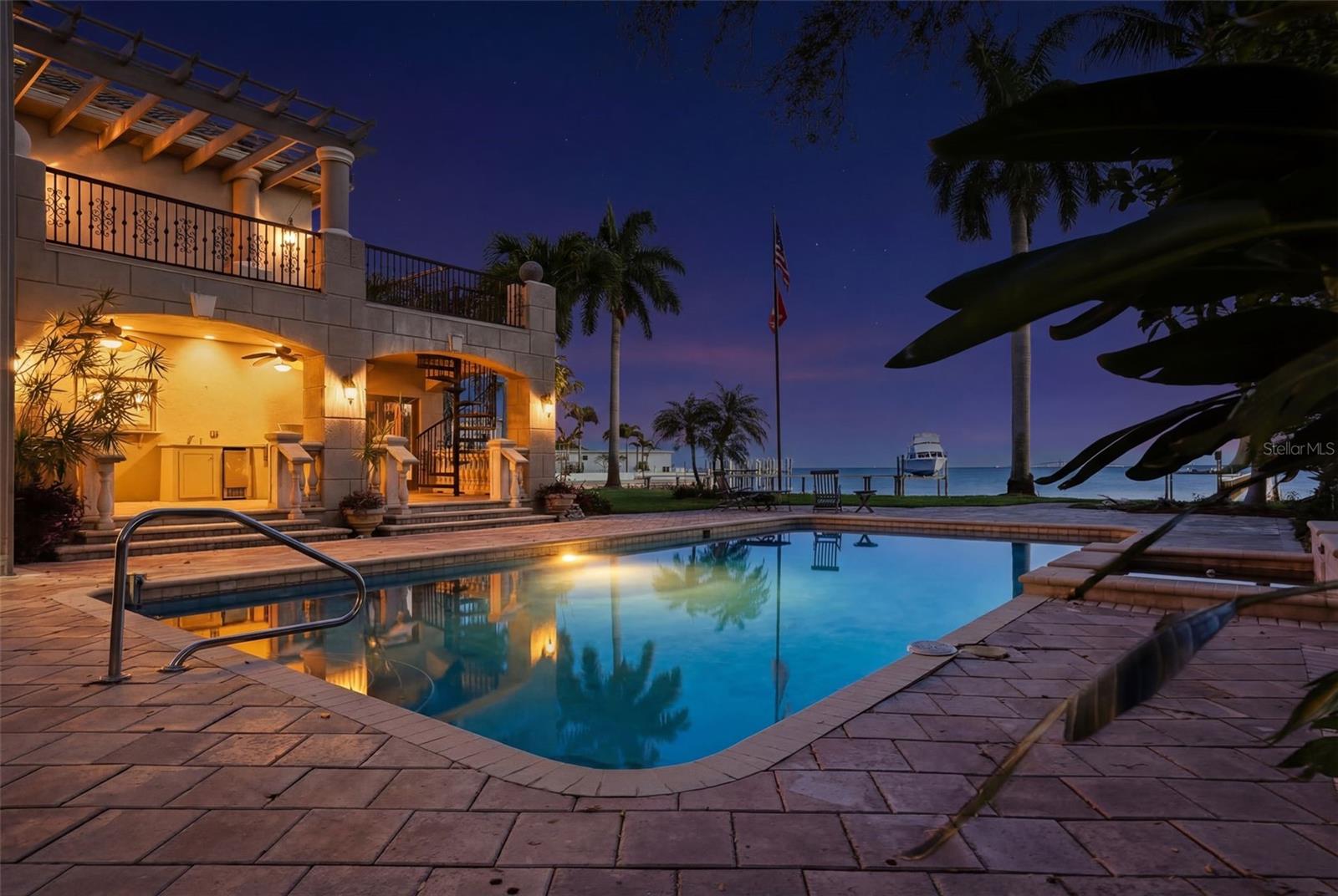 Image 85 of 89 For 6755 30th Street S