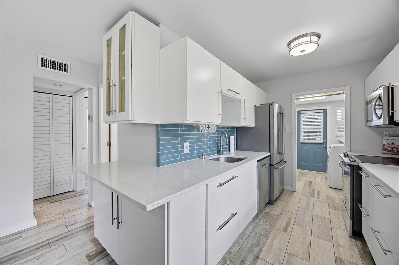 Image 10 of 32 For 5236 Martindale Avenue