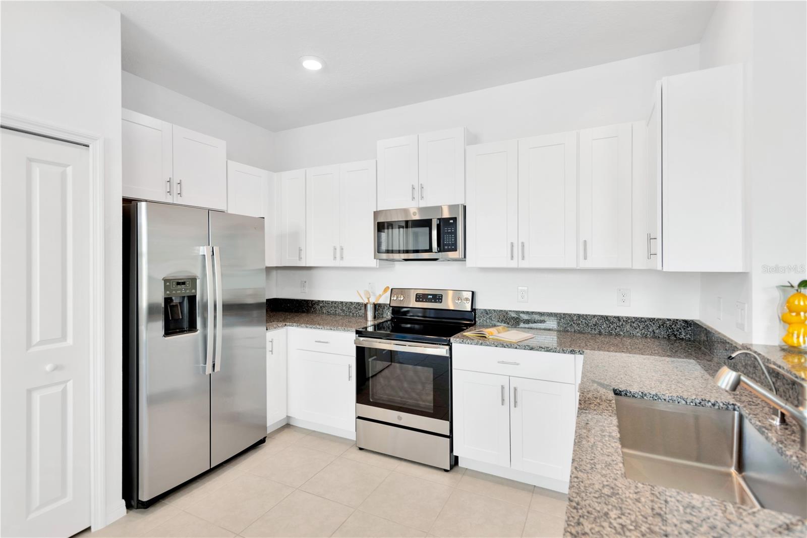 Image 15 of 60 For 6032 Shiner Street