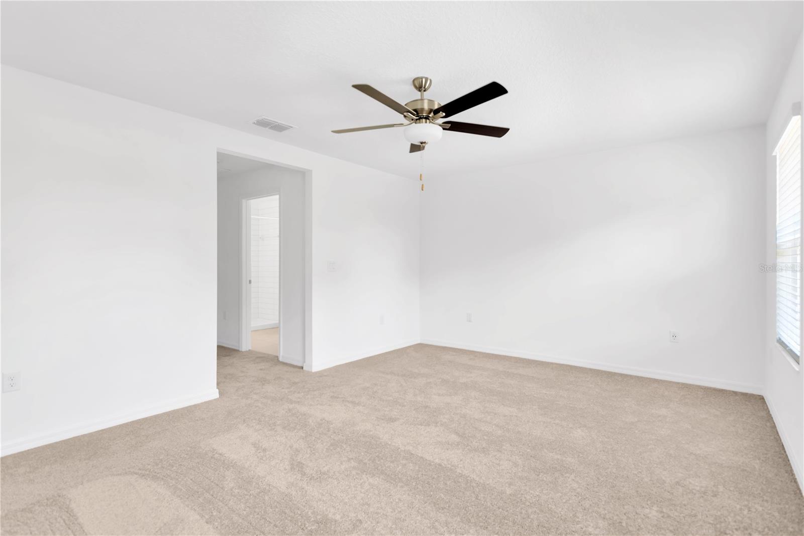 Image 23 of 60 For 6032 Shiner Street