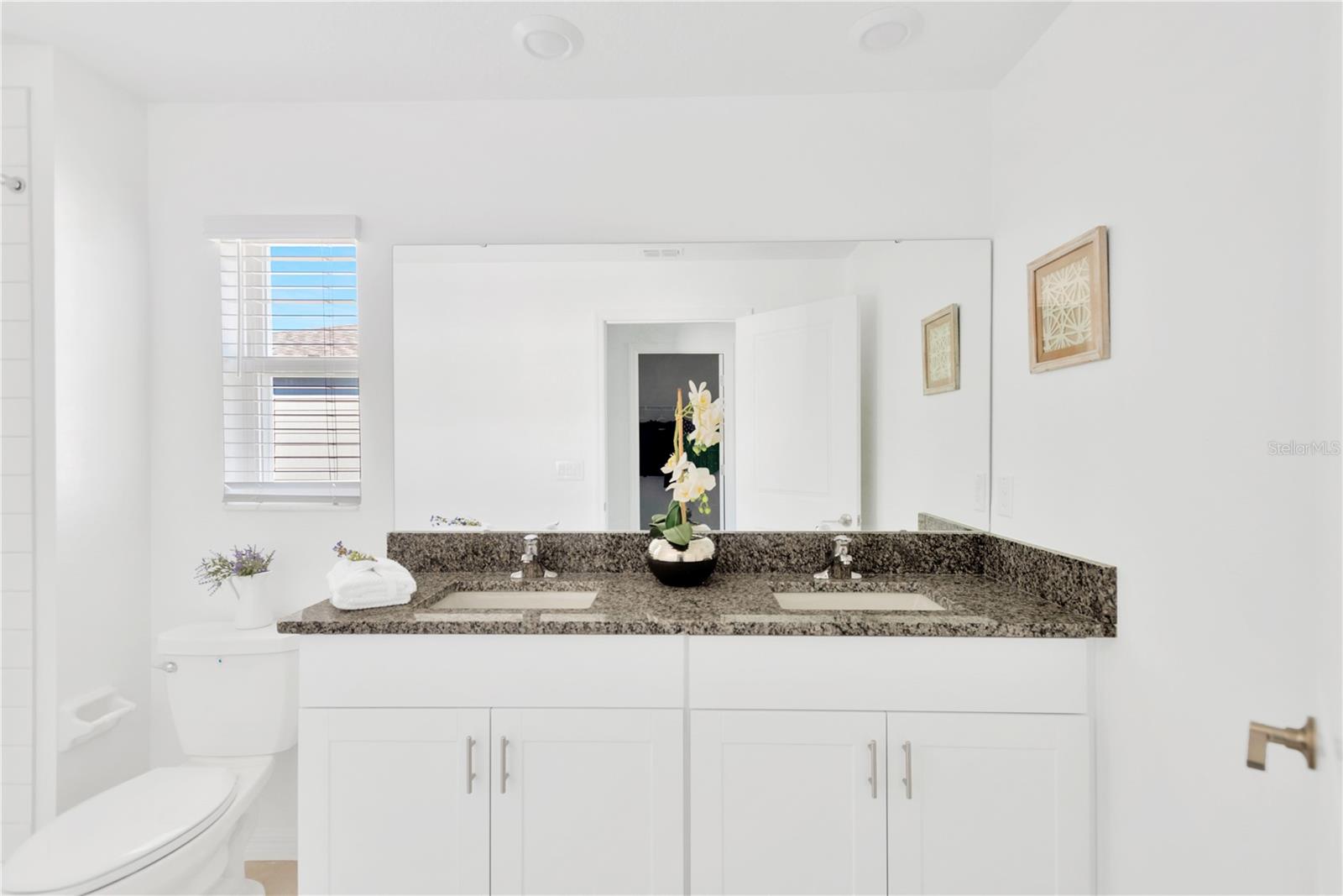 Image 31 of 60 For 6032 Shiner Street