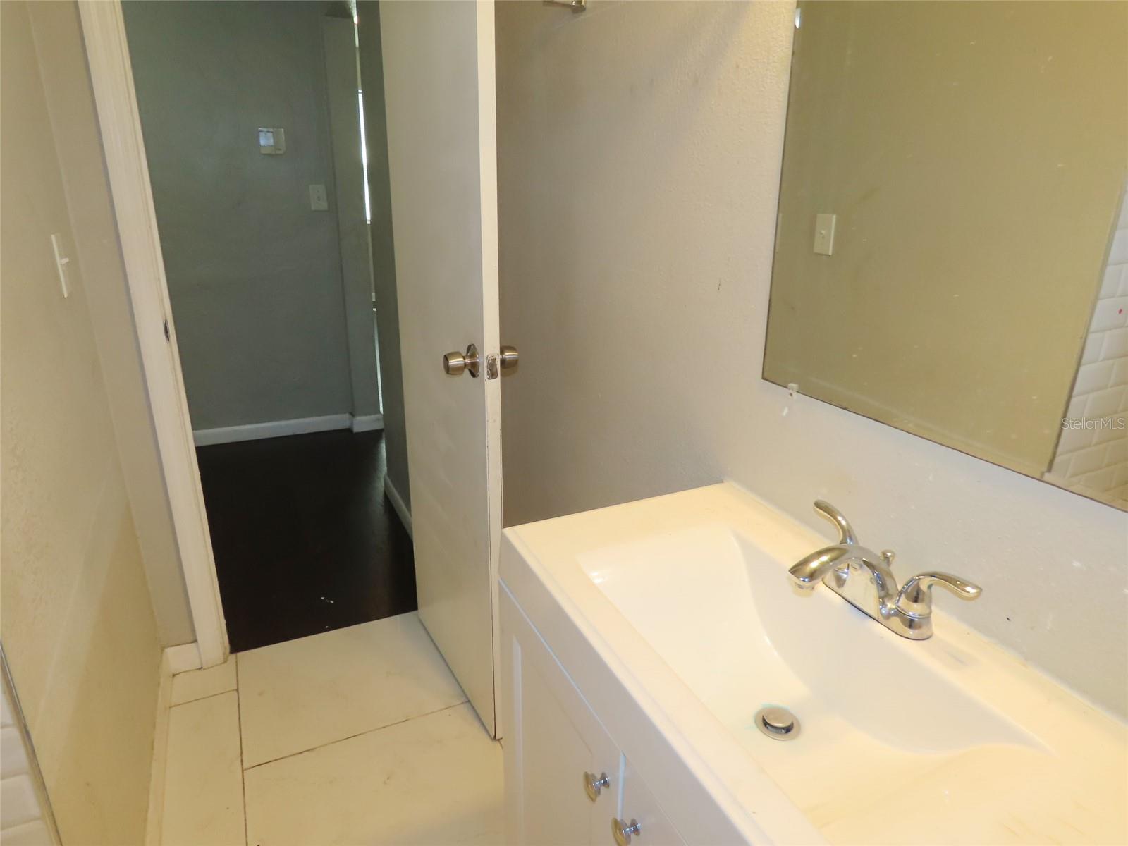 Image 20 of 30 For 4841 Emerson Avenue S