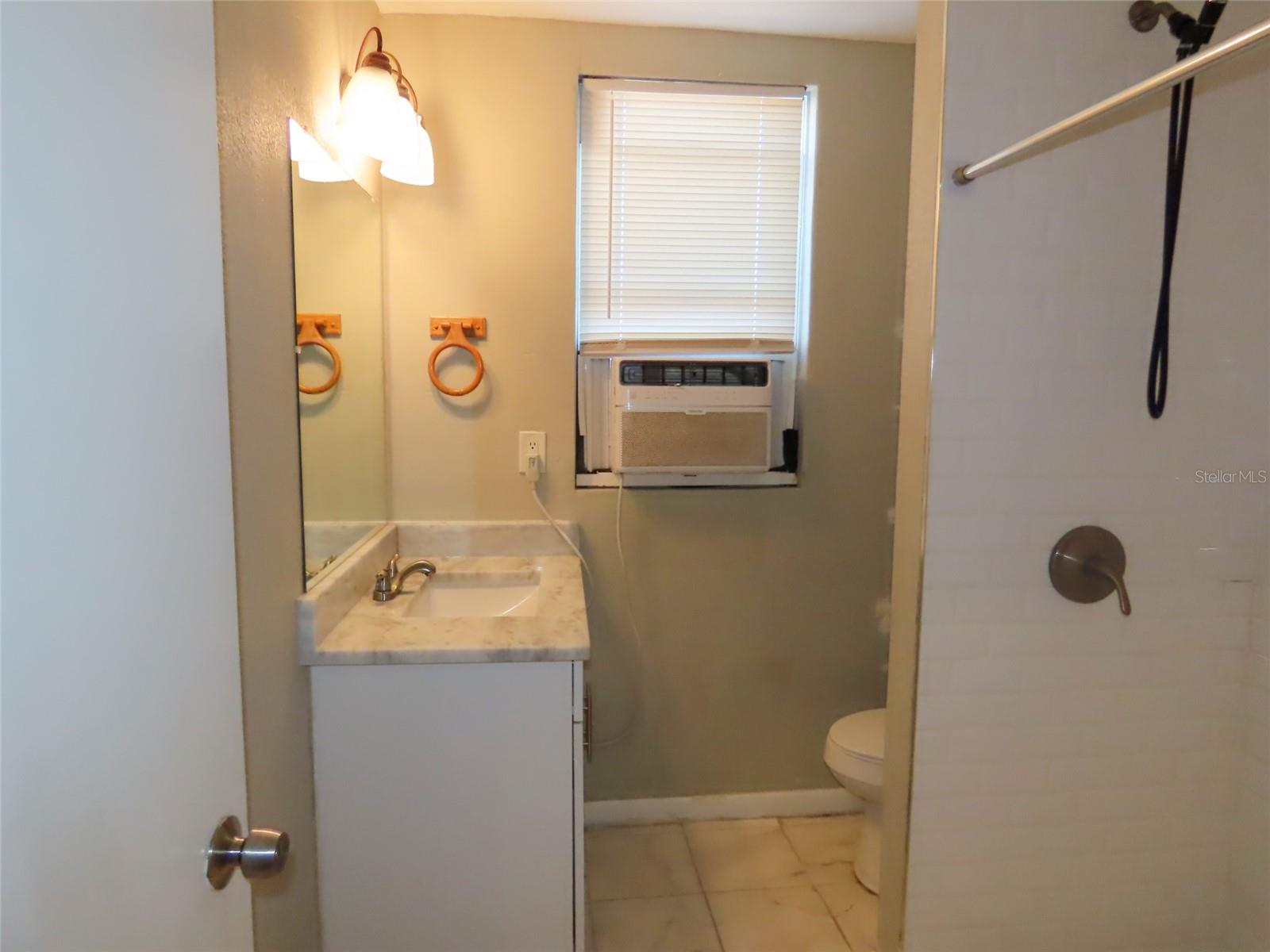 Image 29 of 30 For 4841 Emerson Avenue S