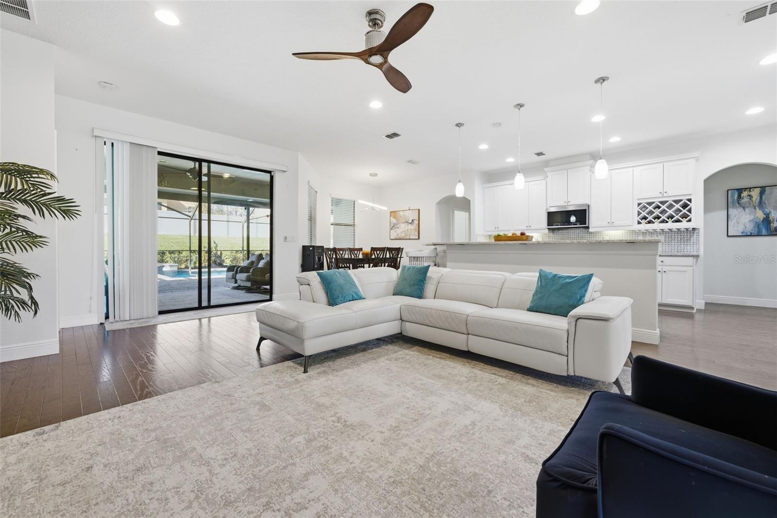 Image 10 of 63 For 1844 Via Lago Drive