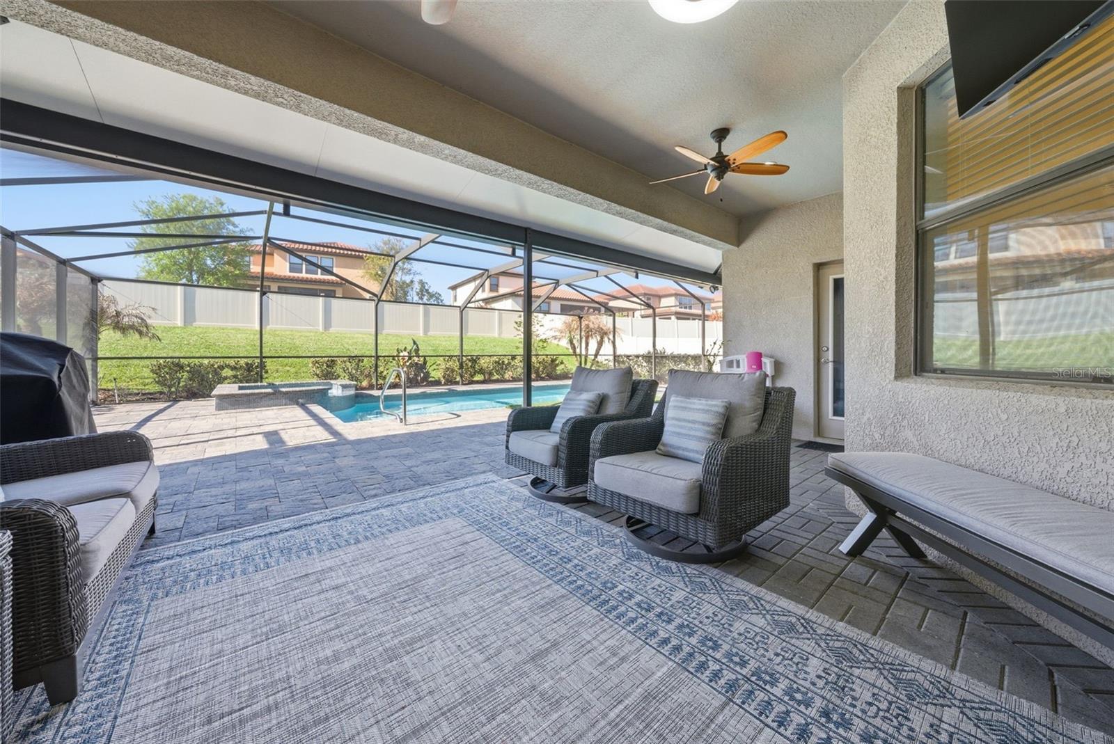 Image 16 of 63 For 1844 Via Lago Drive