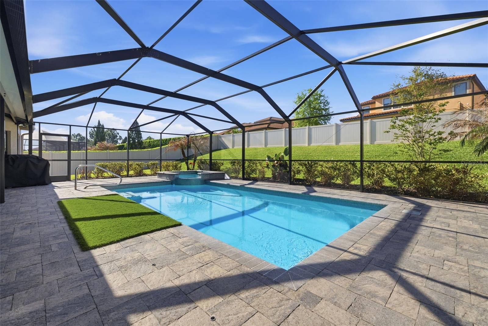 Image 19 of 63 For 1844 Via Lago Drive