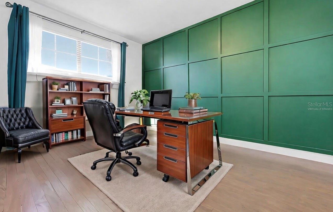 Image 25 of 63 For 1844 Via Lago Drive