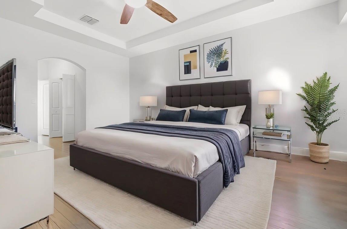 Image 27 of 63 For 1844 Via Lago Drive