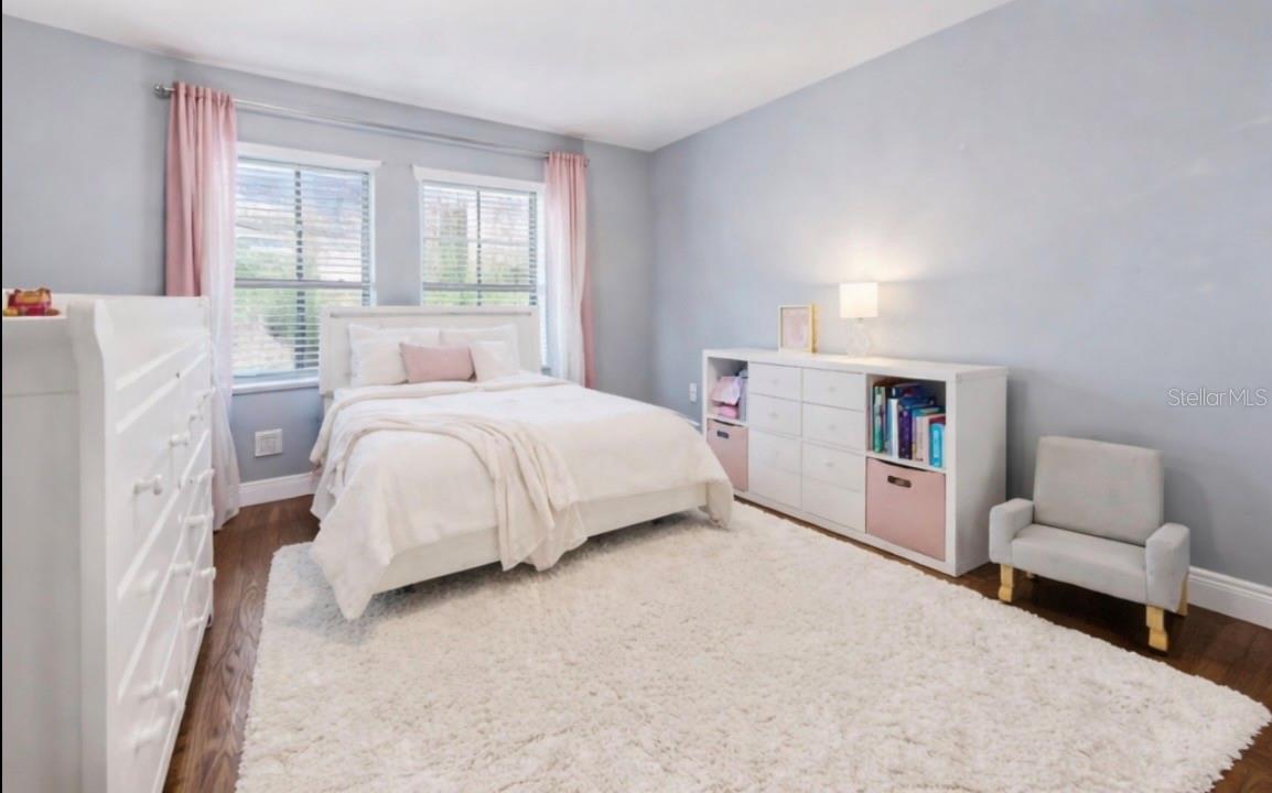 Image 33 of 63 For 1844 Via Lago Drive