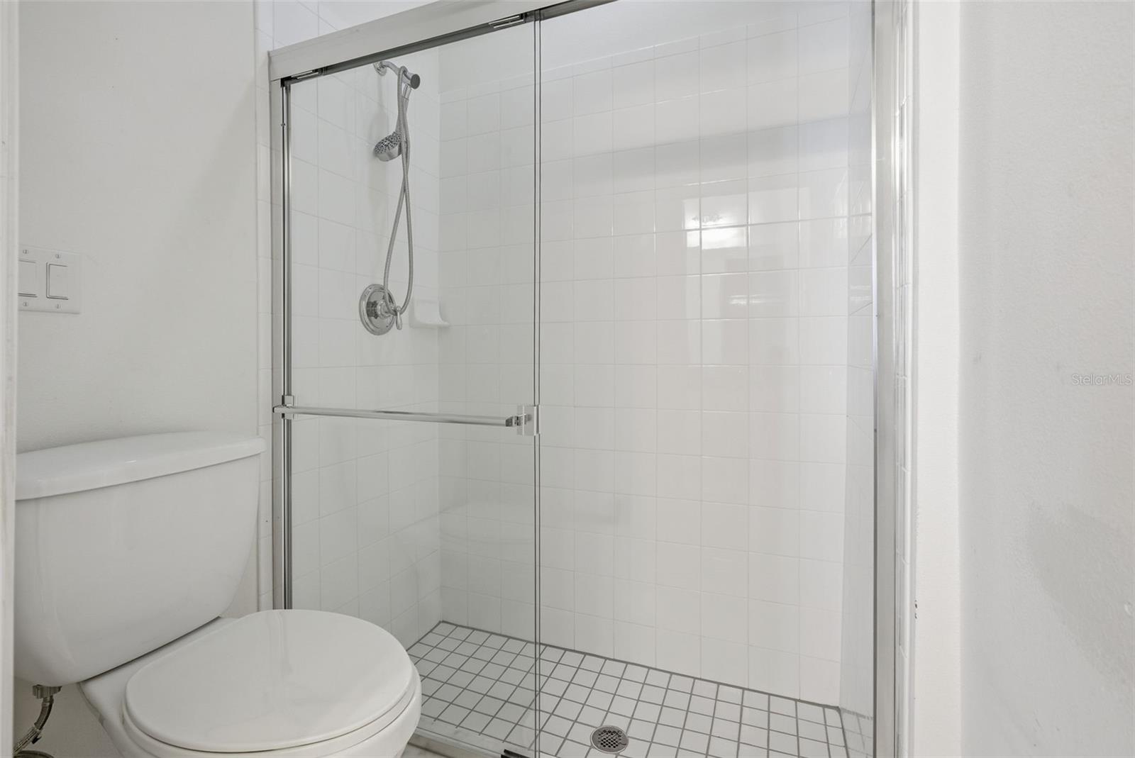 Image 39 of 63 For 1844 Via Lago Drive