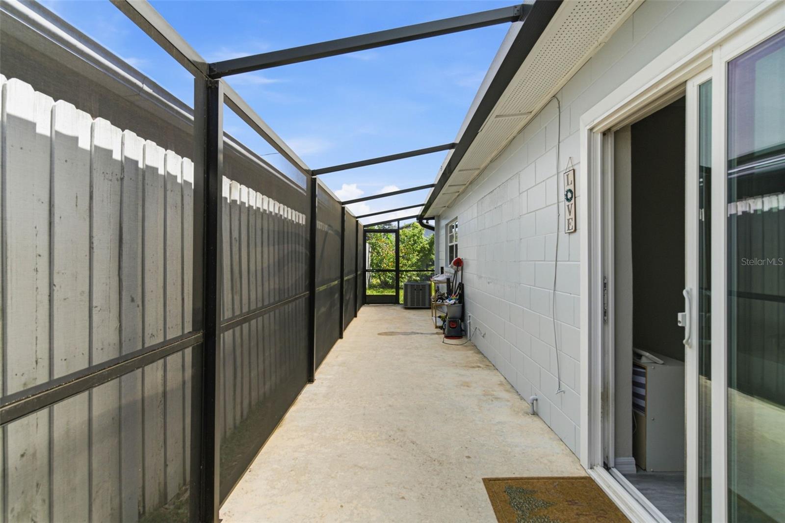 Image 22 of 33 For 6401 Hale Avenue