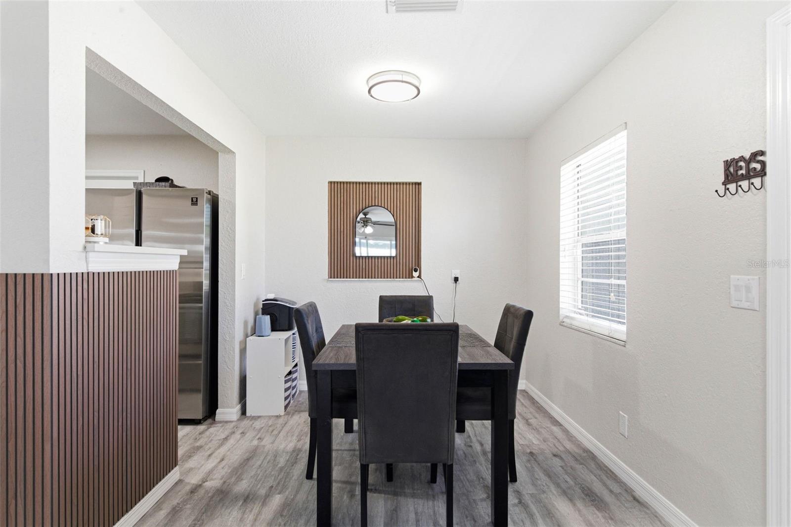 Image 9 of 33 For 6401 Hale Avenue