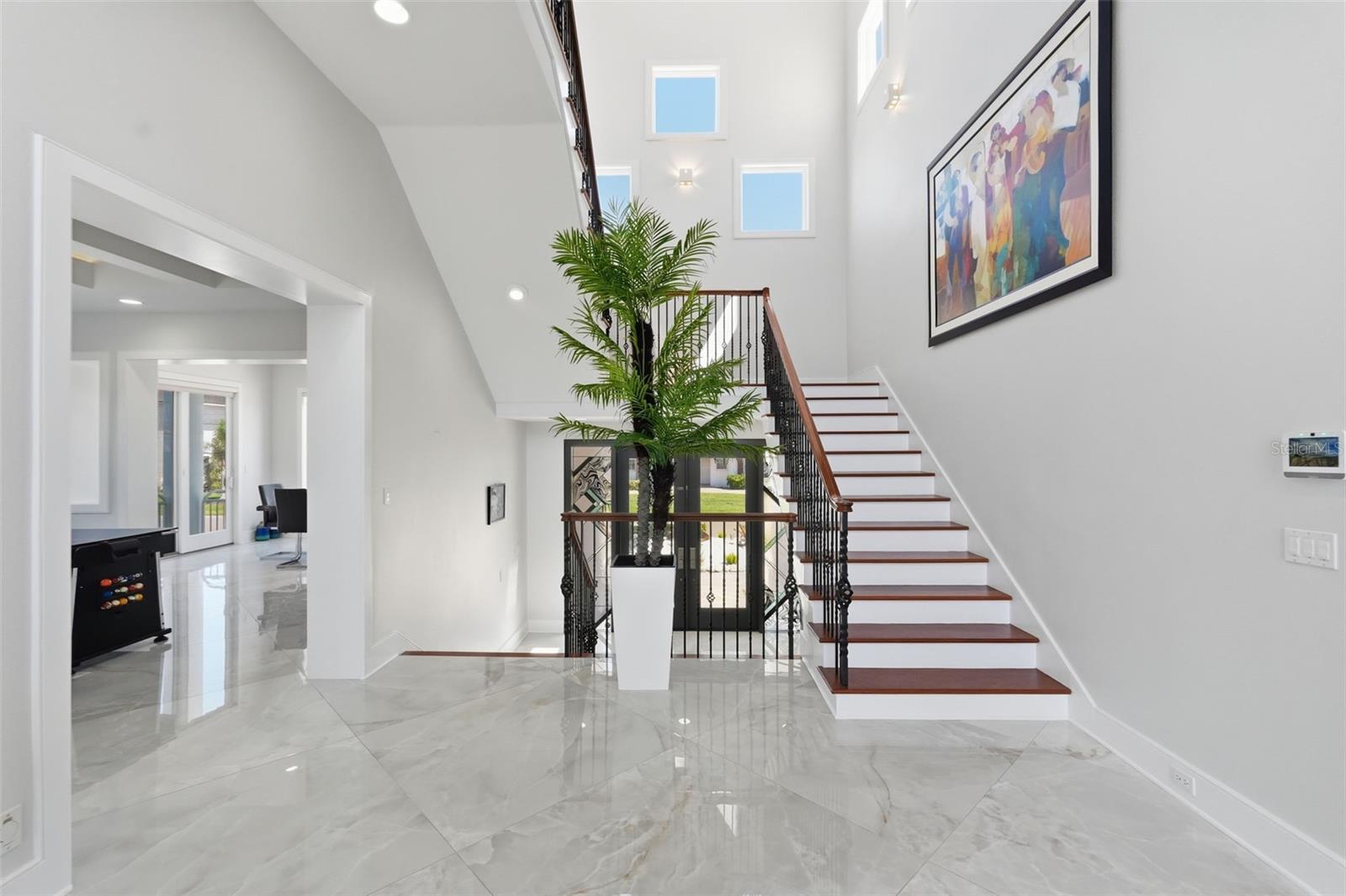 Image 10 of 84 For 42 Midway Island