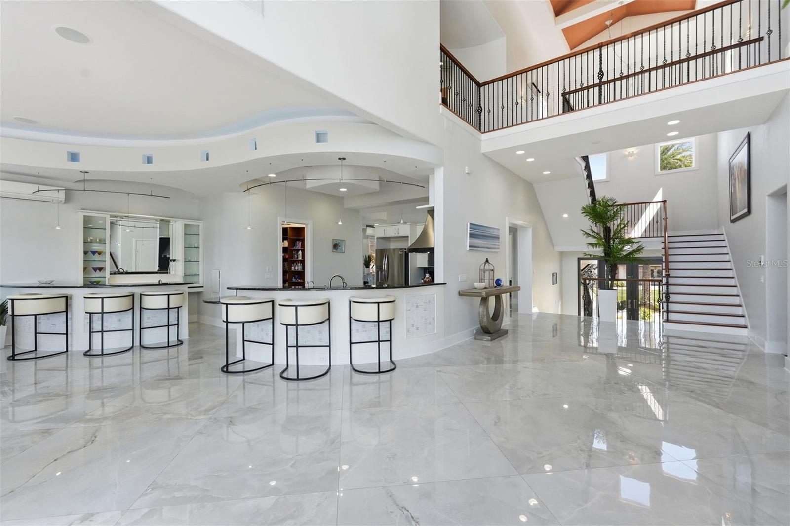 Image 16 of 84 For 42 Midway Island