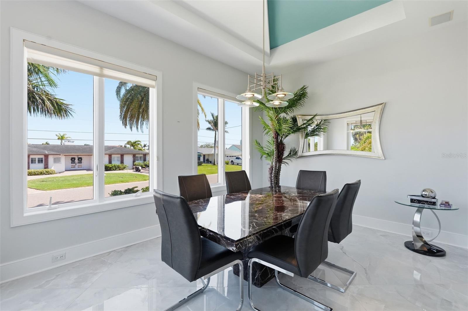 Image 32 of 84 For 42 Midway Island