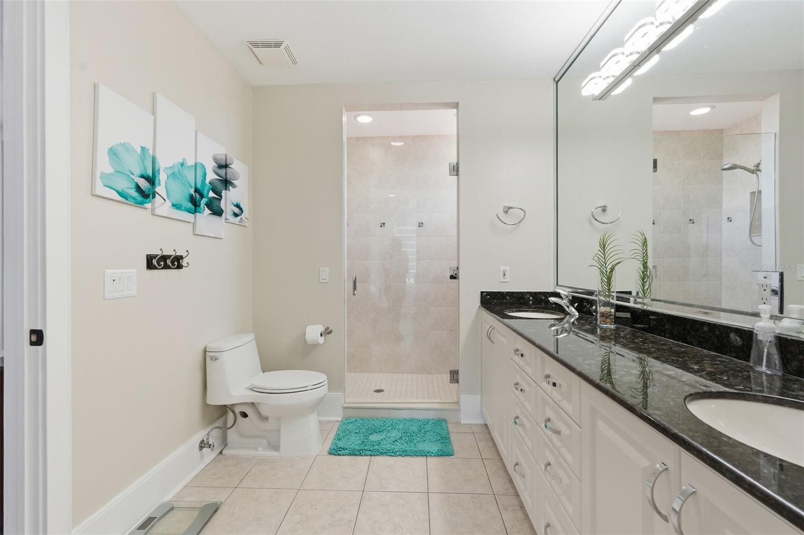 Image 44 of 84 For 42 Midway Island