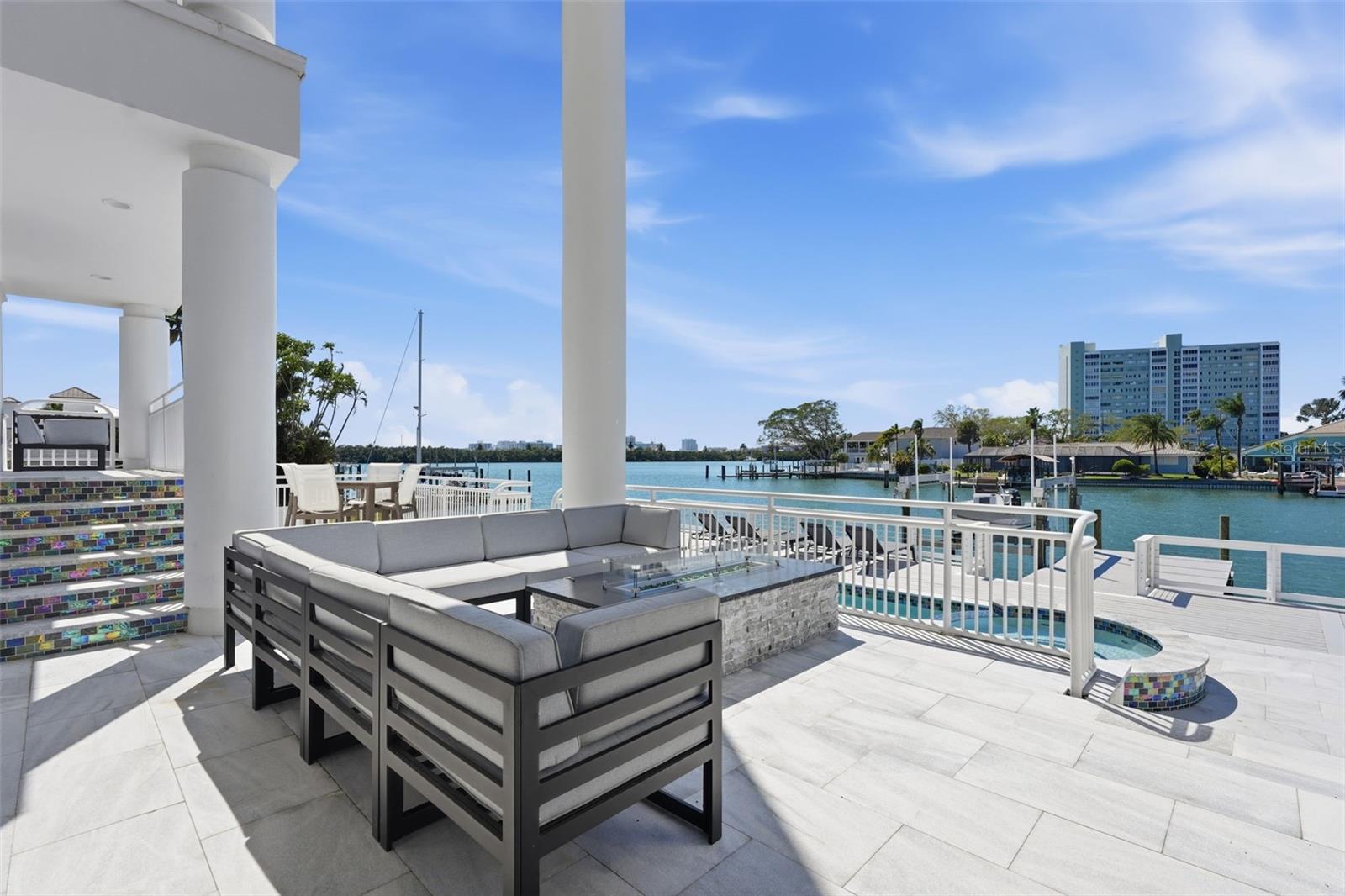 Image 72 of 84 For 42 Midway Island