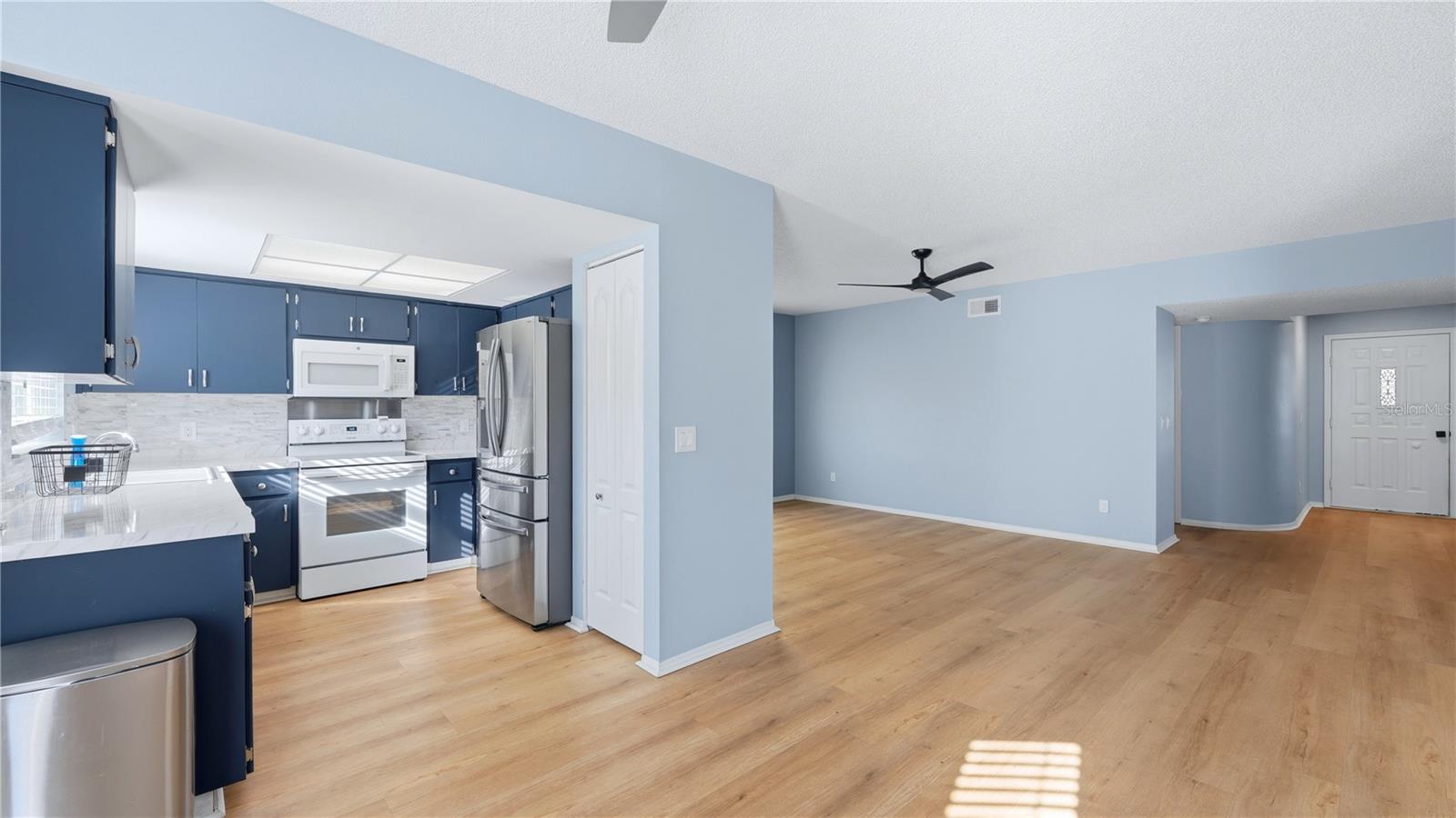 Image 16 of 35 For 2296 Monaco Ln  10