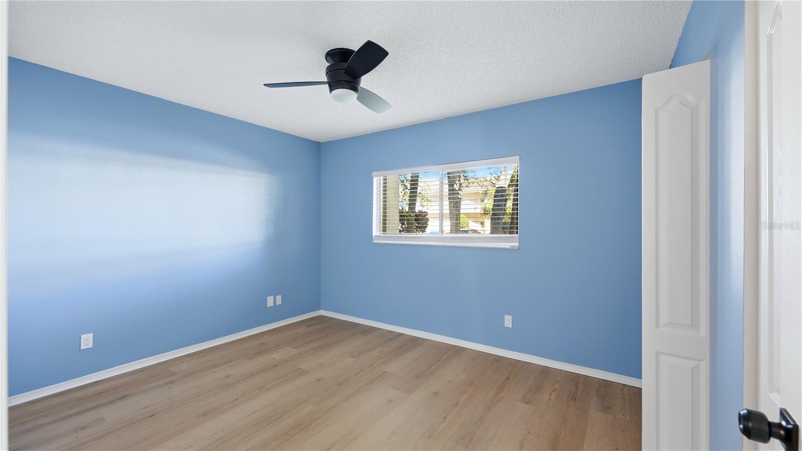 Image 9 of 35 For 2296 Monaco Ln  10