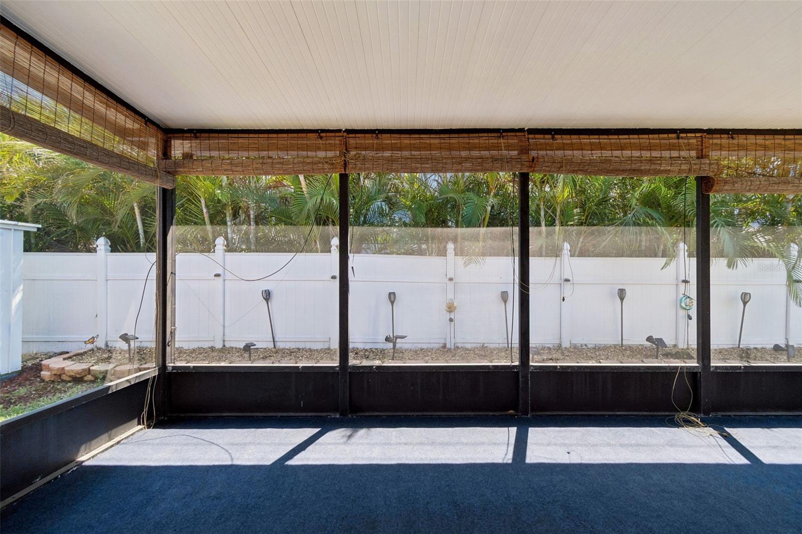 Listing photo id 39 for 11670 81st Place