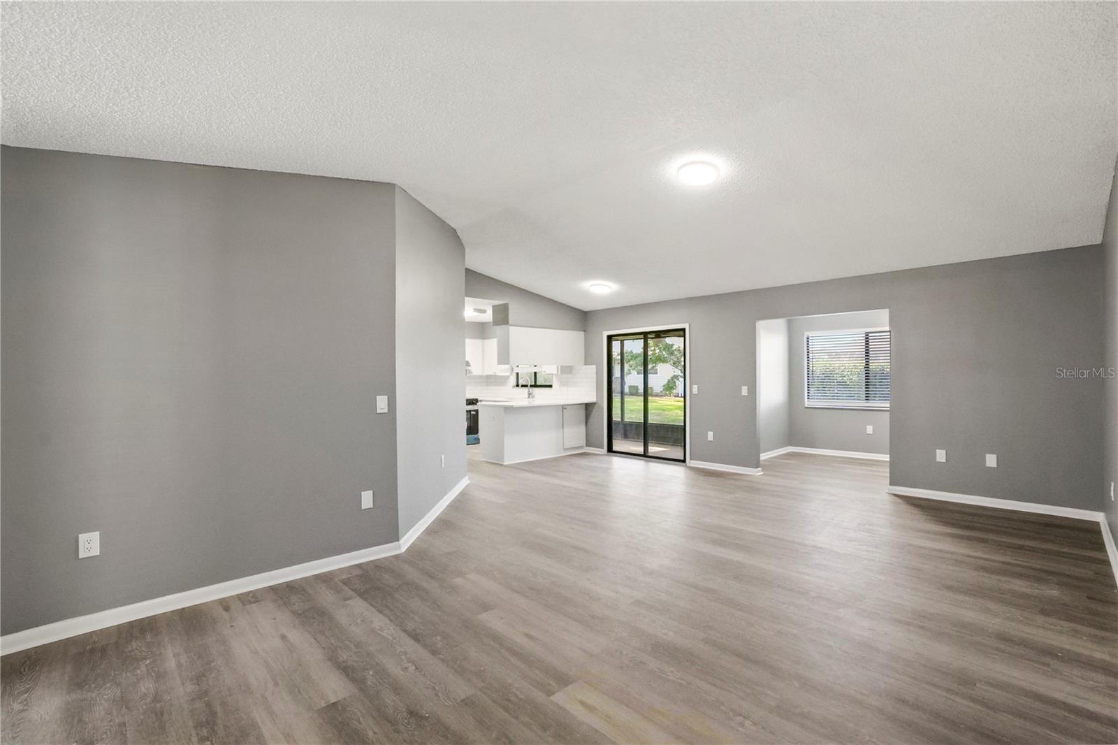 Image 18 of 35 For 2140 Grand Cypress Drive