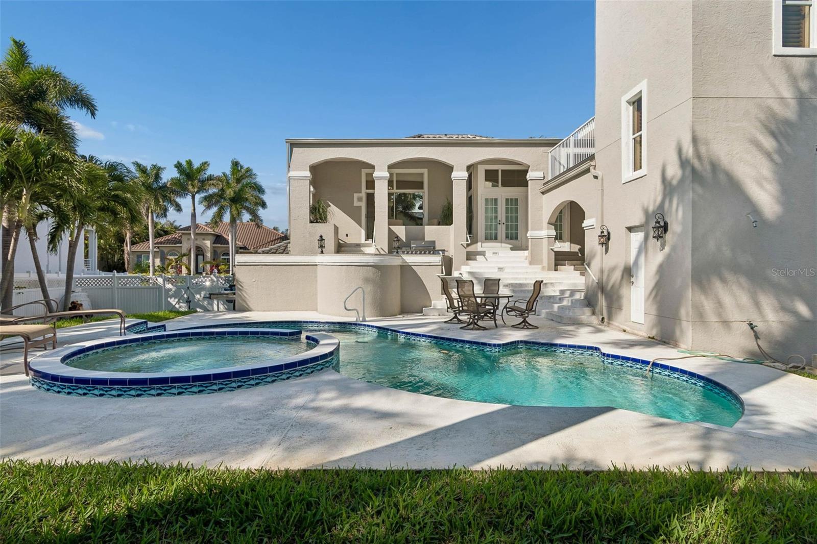 Image 11 of 47 For 816 Ponce De Leon Drive