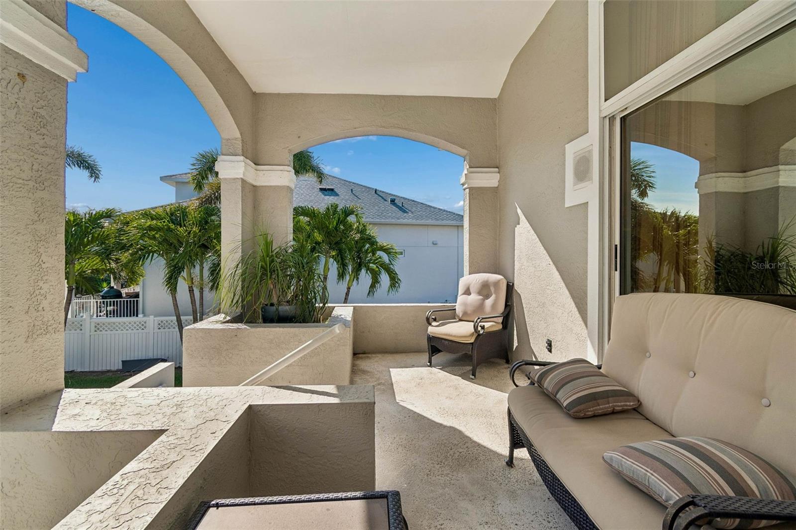 Image 17 of 47 For 816 Ponce De Leon Drive