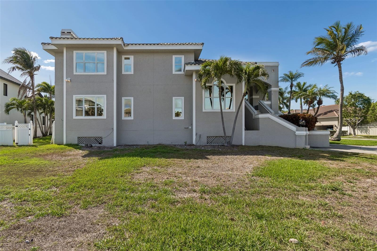 Image 6 of 47 For 816 Ponce De Leon Drive