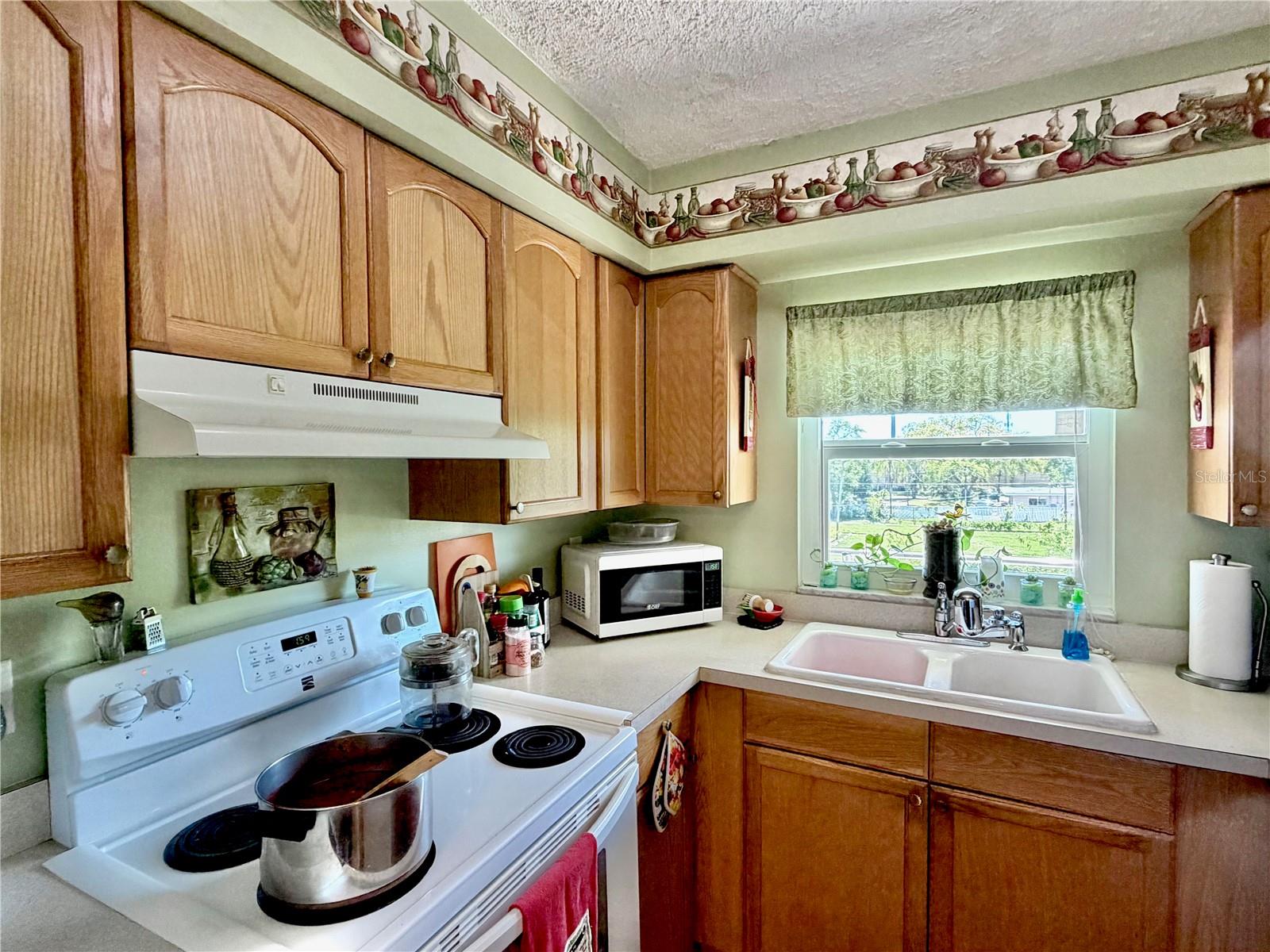 Image 11 of 40 For 4000 3rd Street N 302