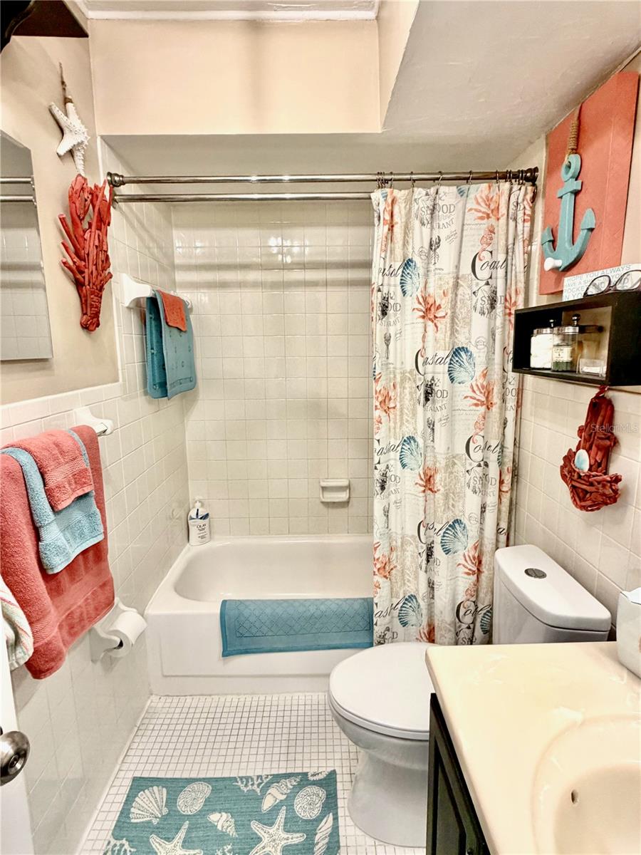 Image 19 of 40 For 4000 3rd Street N 302