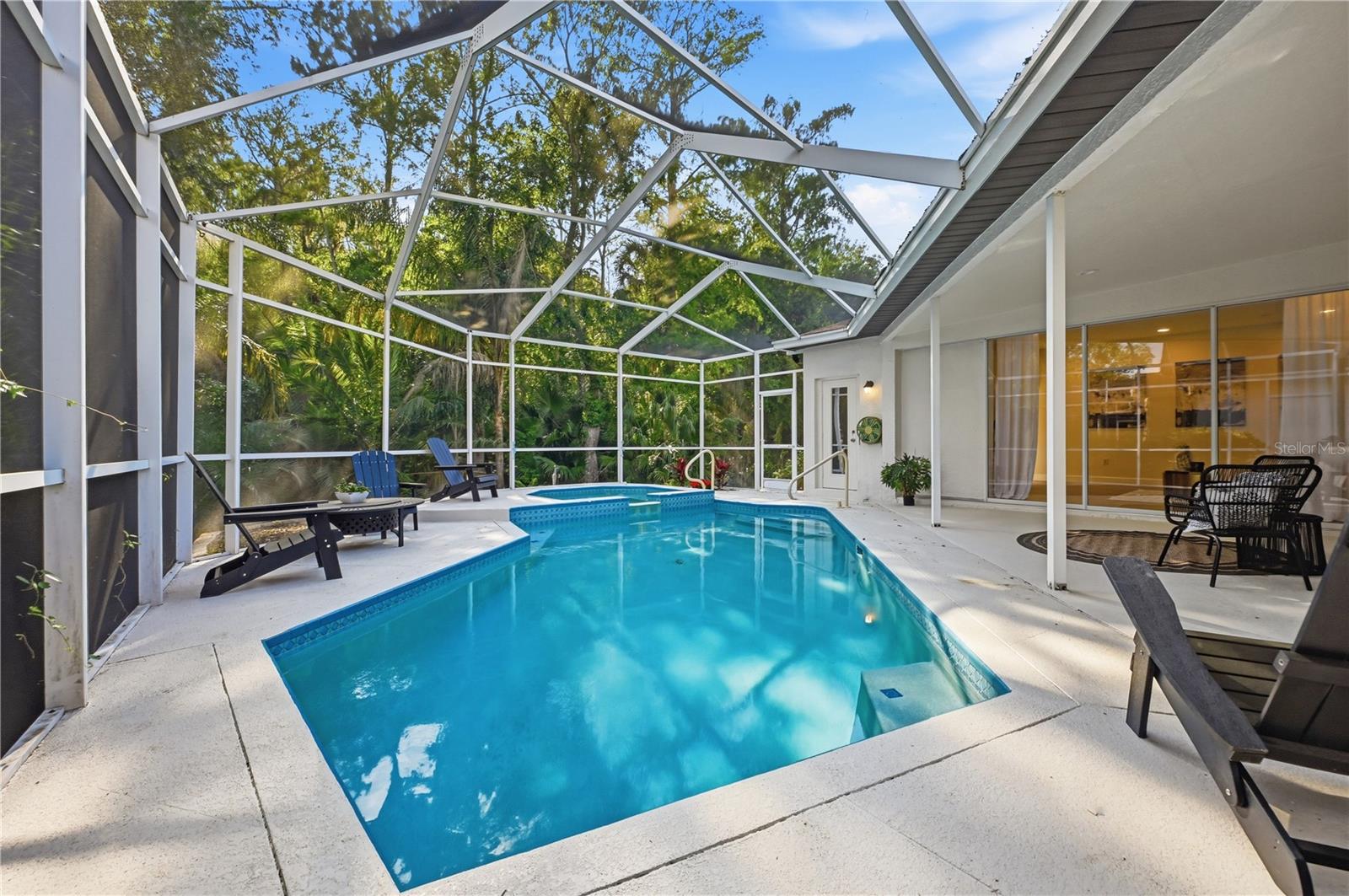 Image 6 of 20 For 4858 Augusta Avenue